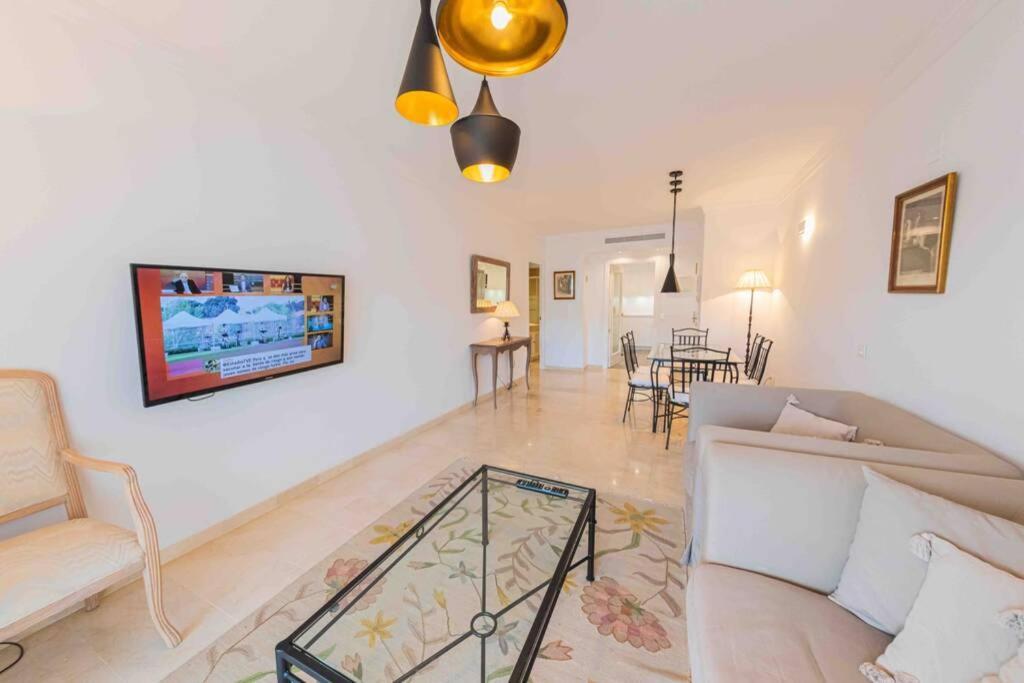 Lägenhet Terrazas De Banus / 2bed/ 2bath/wifi