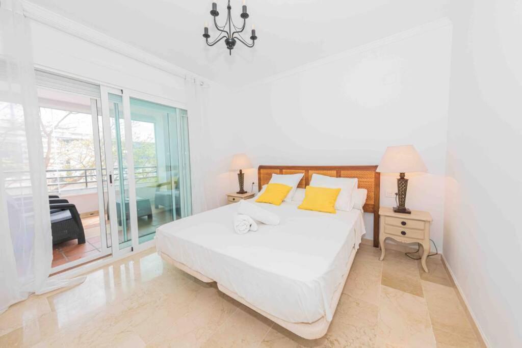 Terrazas De Banus / 2bed/ 2bath/wifi *